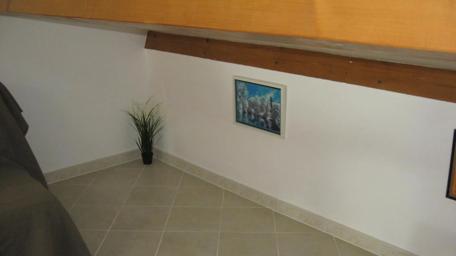 T 2 Avec Velux Sous Les Combes De 34 M2 Apartment La Londe-les-Maures
