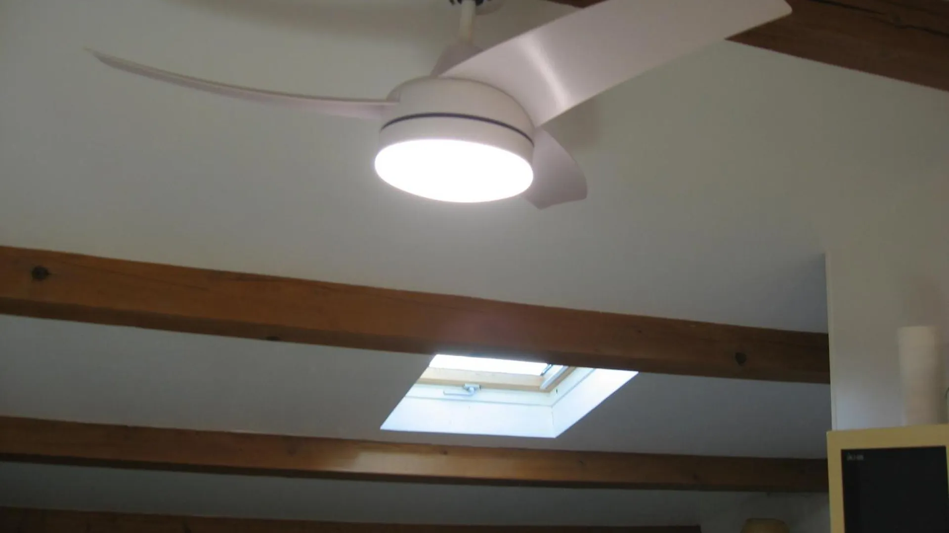 T 2 Avec Velux Sous Les Combes De 34 M2 Apartment La Londe-les-Maures 0*,